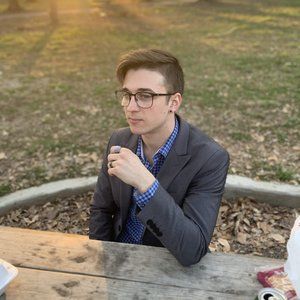 Meet your Posher, Zach